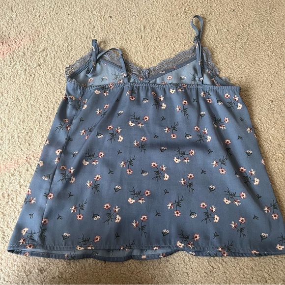 Floral Camisole - Picture 4 of 5